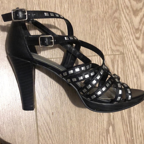 Shoe Bundle - Picture 4 of 5